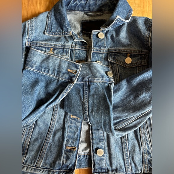 Women’s Banana Republic Jean jacket - Picture 5 of 5